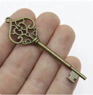 CAS Embellies Keys #5 4pk